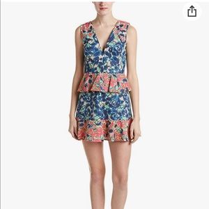 BCBG Caron cocktail dress- sized 8 -NWT